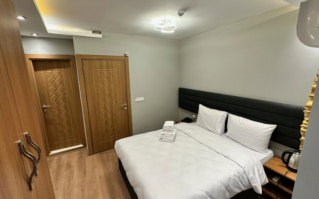 Отель Mamma Marya Hotel