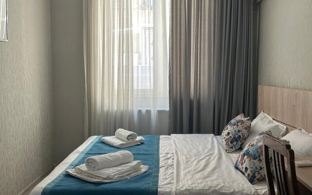 Tbilisi Center Hotel