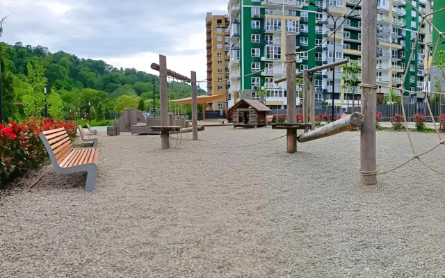 Flat na 4 Gostey Okolo Krasivoy Naberezhnoy Reki Kudepsta