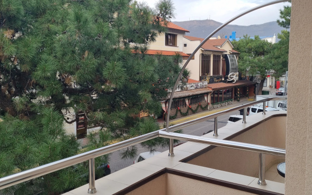 Sandi Peschany Plyazh Hotel