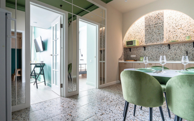 Red Apartments Art Layt Teffi Apartments