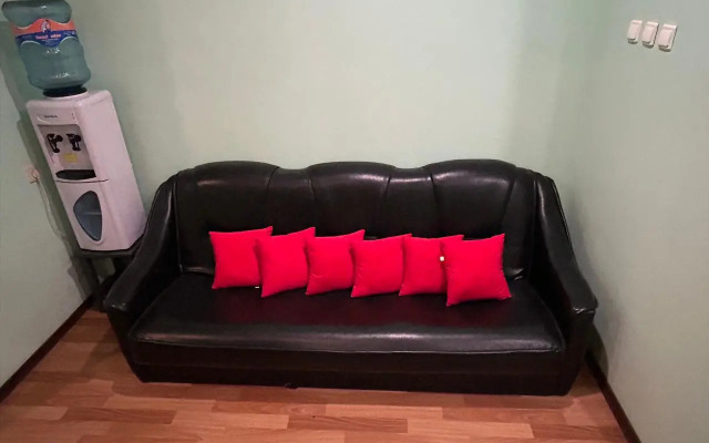 Pomestye Ampiala Hotel