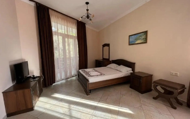 Santorini Guest House