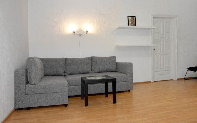 Апартаменты на Минской 8к2