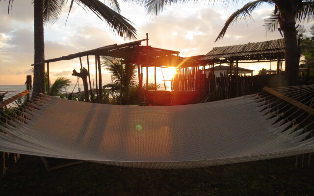 Eco Coco Loco by Rotamundos Hotel