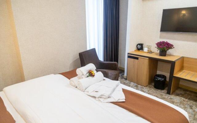 Solum Roof Top Hotel