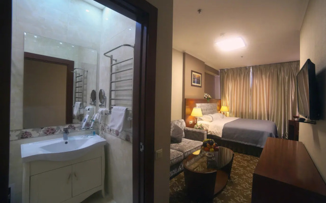 Grand Voyage Hotel