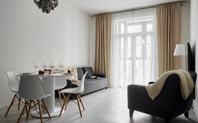 Квартира Просторная на Петроградской стороне