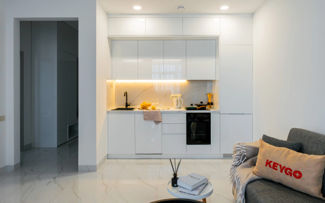 KeyGo #0098, 1 Bedroom, Near City Center Apartments
