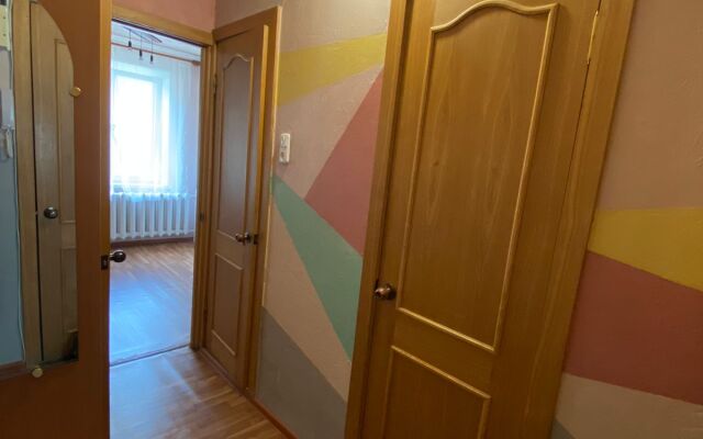 Na Entuziastov 37 Apartments