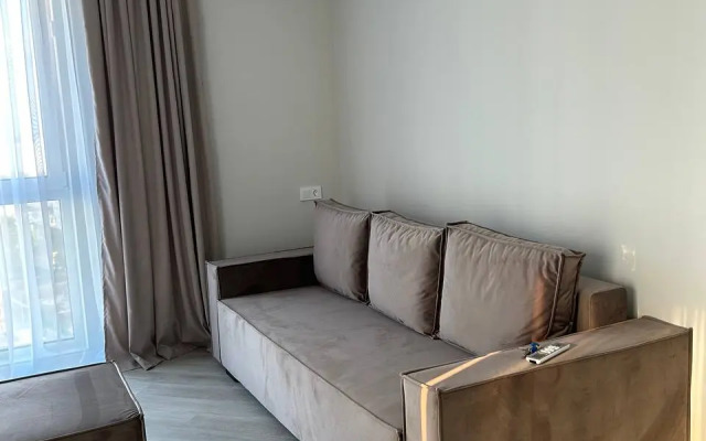 Na Prospekte Dzerzhinskogo Apartments