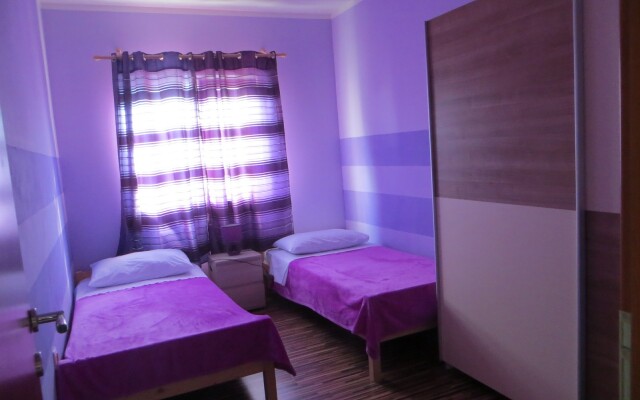 Lovre Skugor Apartments