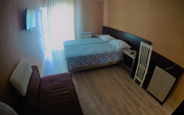 U Lauryi Guest House