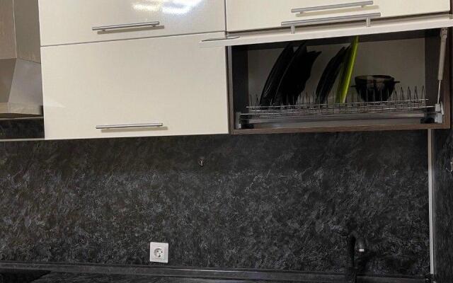 Апартаменты White на Комарова 45