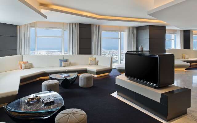 V Hotel Dubai Curio Collection by Hilton Hotel