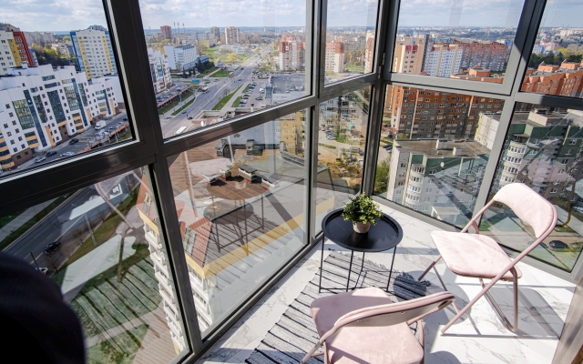 EvroUjut s Shikarnym Vidom Apartments