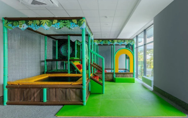 Отель Солнце и море