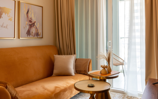 Keyrock Living Lakeview in Business Bay Apartments