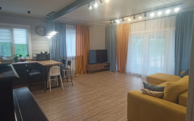 Na Barskoy 15 Private house