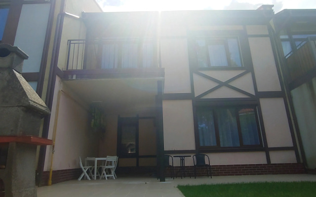 Частный дом Уютный Дом У Моря