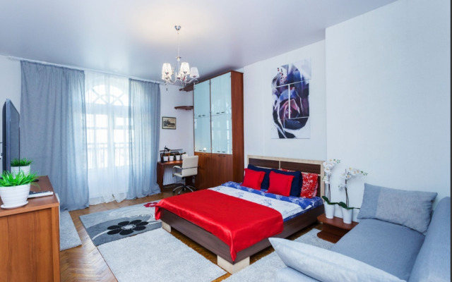 U Vokzala Apartments