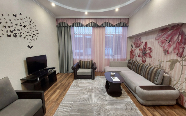 Апартаменты Апельсин с видом на горы