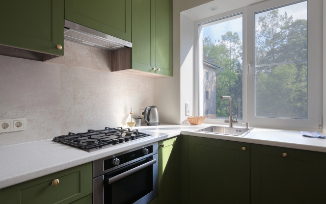 Квартира Уютнaя двуxкомнатная квартиpа в зелeной чaсти цeнтpa горoда