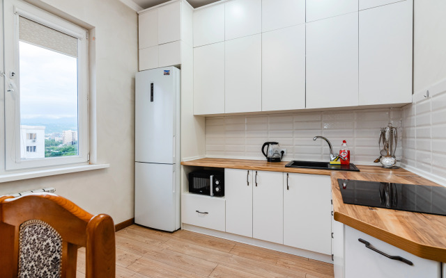 Meridian Apartments Makataeva 131 Korpus 3 123 Apartments