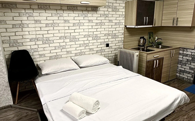 Tikhoye mesto v tsentre Apartments