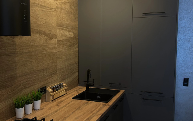 Uyutnaya Ryadom S Korolevskimi Vorotami Flat