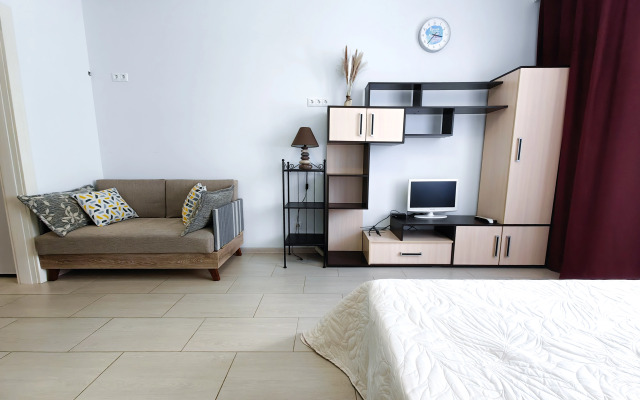 Квартира студия у МРНЦ