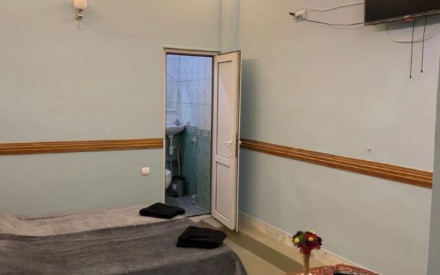 Citrus Hostel