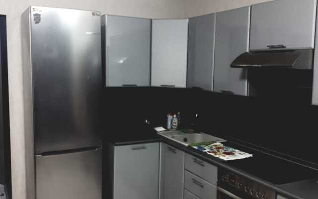 Novostroyka Na Ulitse Kurnatovskogo 8 Apartments