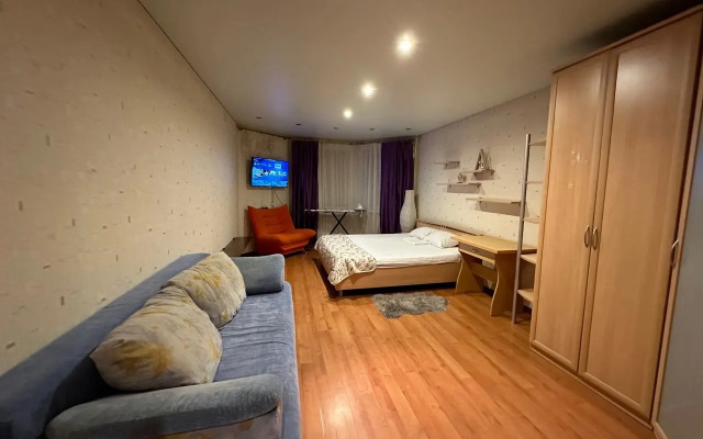 Cozy Two-room apartment on Stakhanova 40
