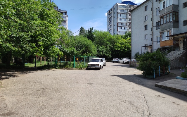 Na Ostrovskogo Flat