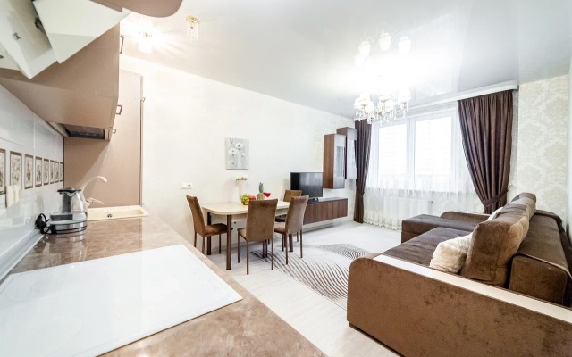 Avenue Apartments