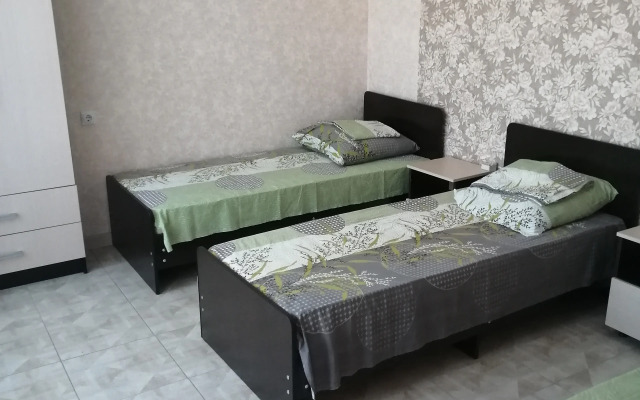 Na Krutoy Guest House