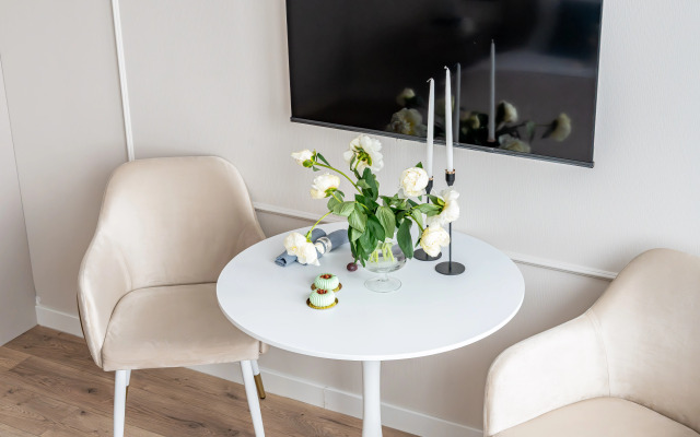 Leruka Home Glorax Apartments