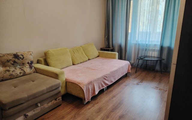 Квартира Трехкомнатная на Коммунистическом 35