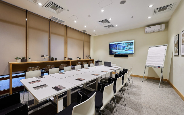 Paveletskaya Select Hotel