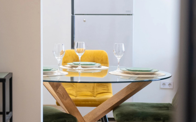 Апартаменты рядом с парком и метро