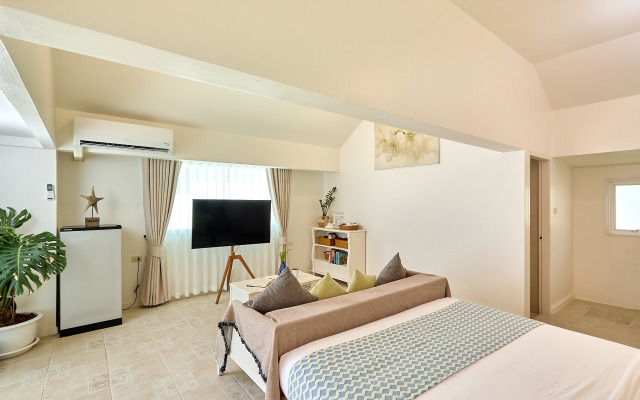 Отель Bandara On Sea