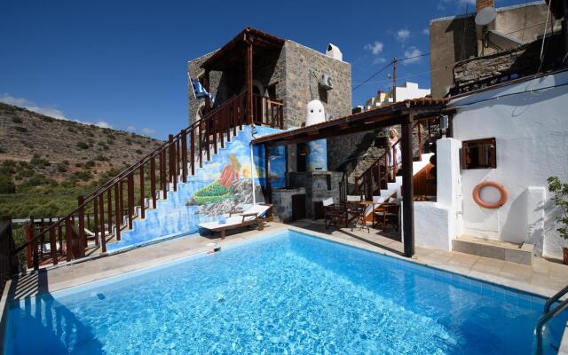 Traditional Homes Guest House