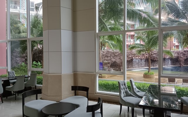 Grande Caribbean Condo Apartments