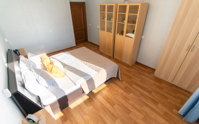 Апартаменты Трёхкомнатные Stepanenkov для 5 Гостей на Татищева 49