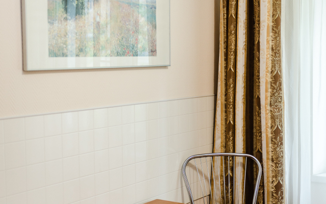 Апартаменты Докучаев переулок 2 (0361)