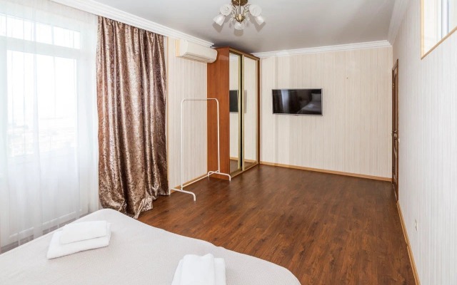 S Krasivym Vidom U Morya/65 Apartments