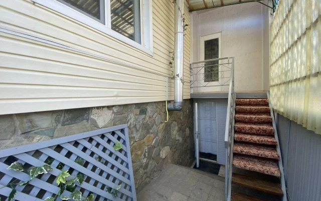 Частный дом 137 3 комнаты 900м до моря