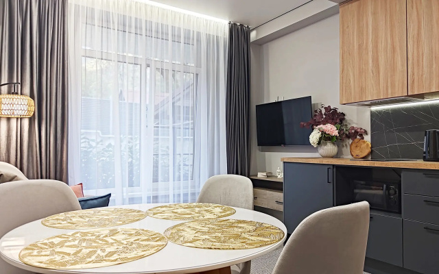Apartamenty So spal'nej Gory Bassejn i sauna v  Centre Krasnoj Polany  Zit' v Gorah