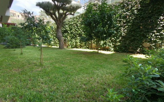 Best Home 26 Cleopatra Legacy No 8 Apartments